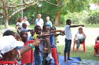 Demosntração da energia vital- chi da natureza aplicado as artes marciais 2